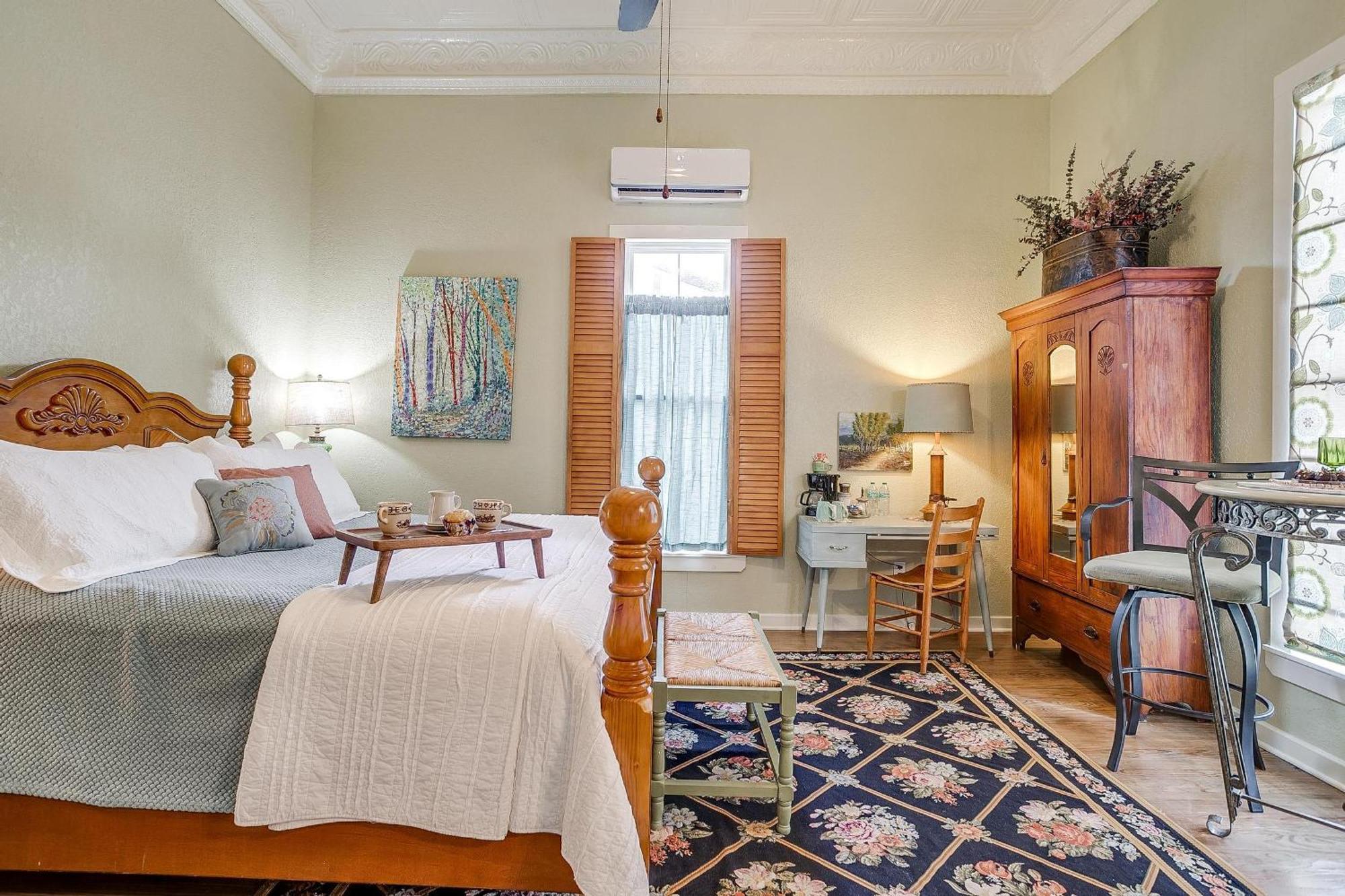 The Gallery House Boutique Hotel Stephenville Exteriér fotografie