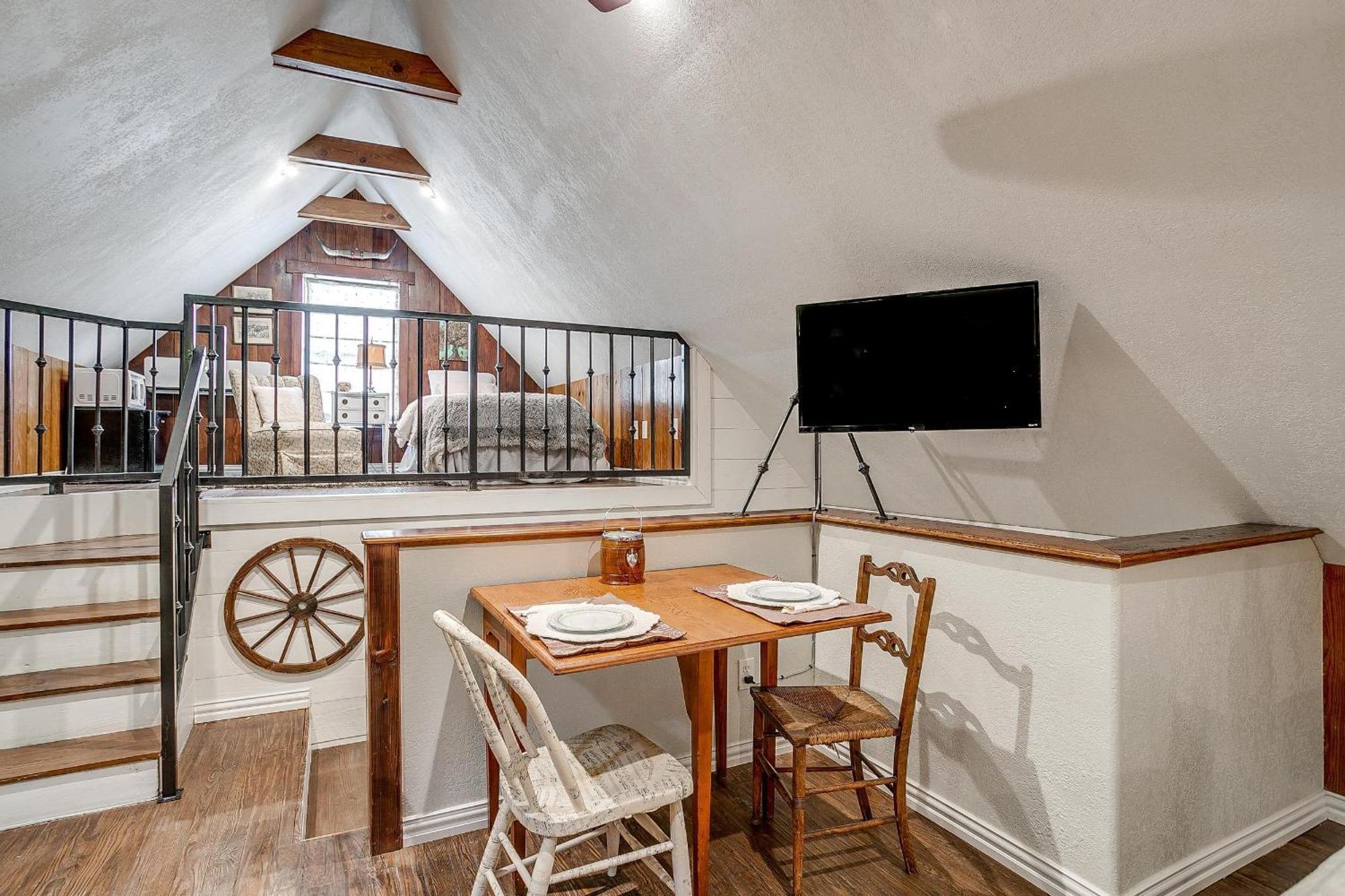 The Gallery House Boutique Hotel Stephenville Exteriér fotografie