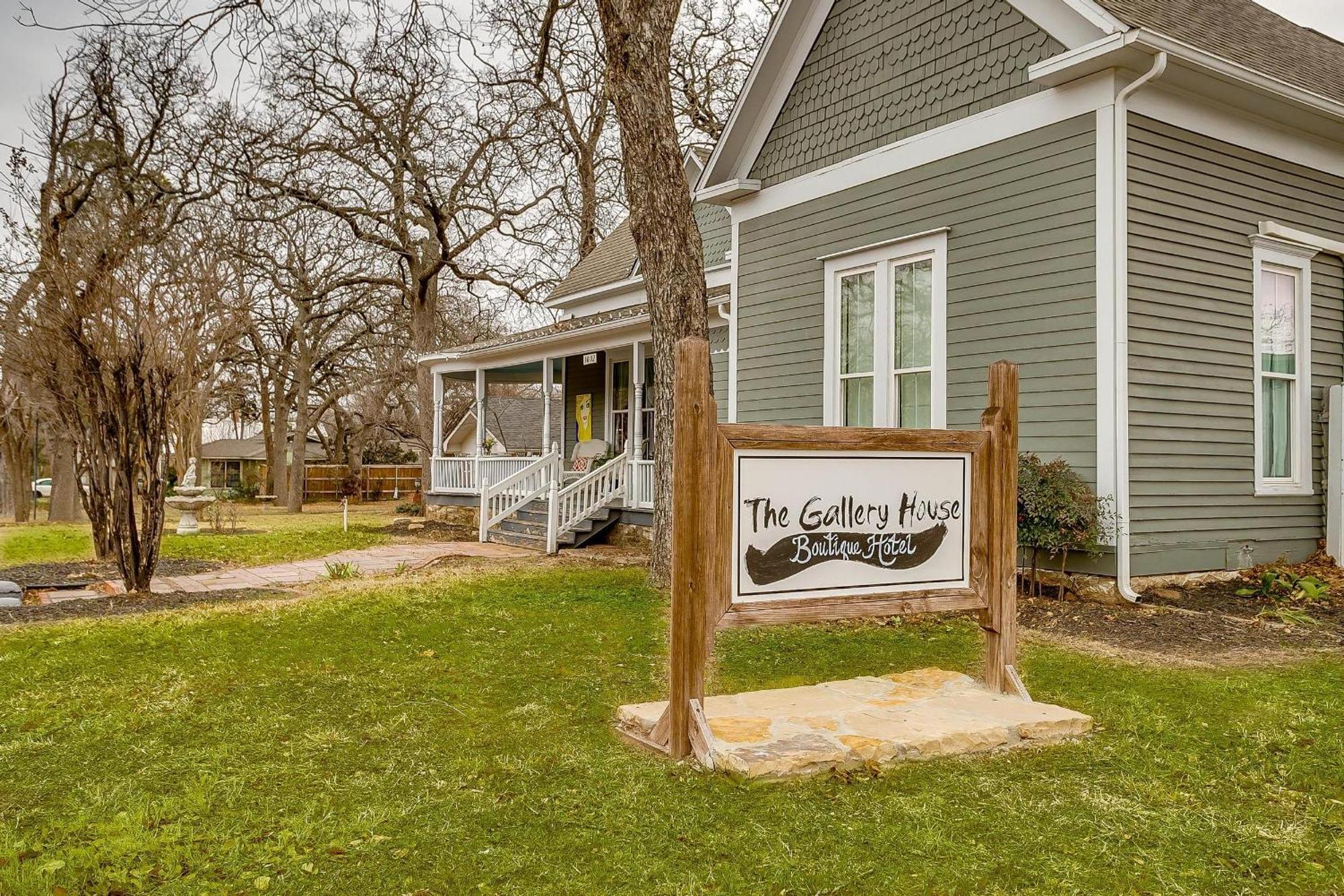 The Gallery House Boutique Hotel Stephenville Exteriér fotografie