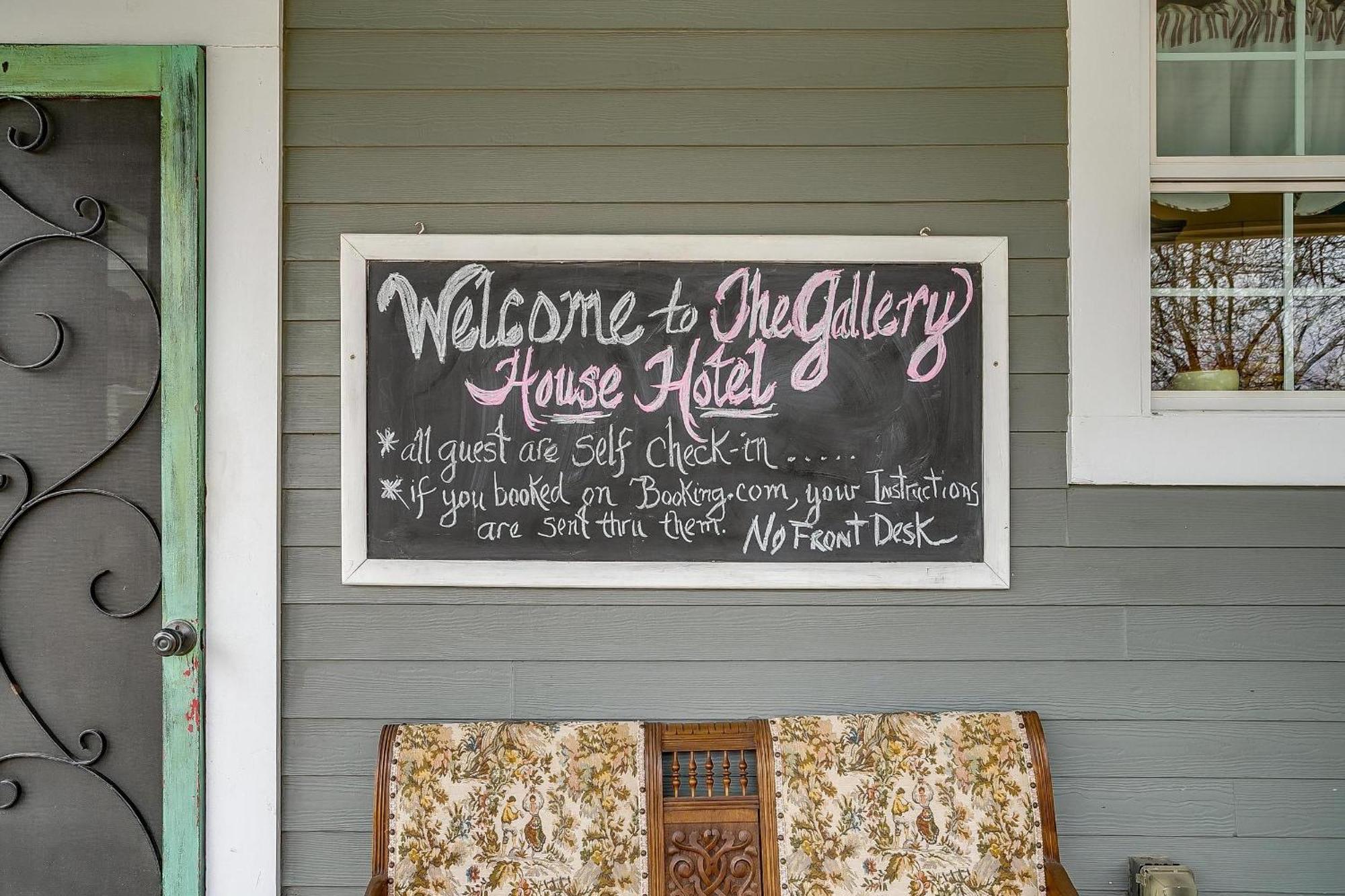 The Gallery House Boutique Hotel Stephenville Exteriér fotografie